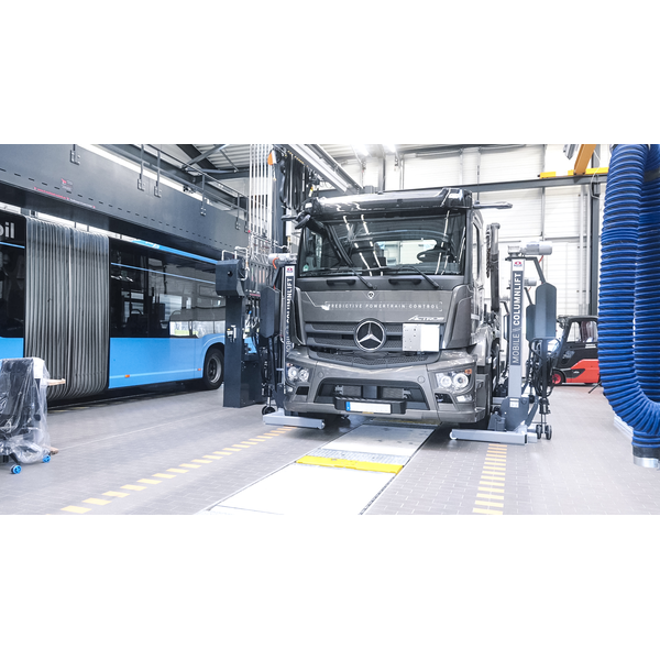 Product-Launch-C_RGA (5) | © Ozfilms